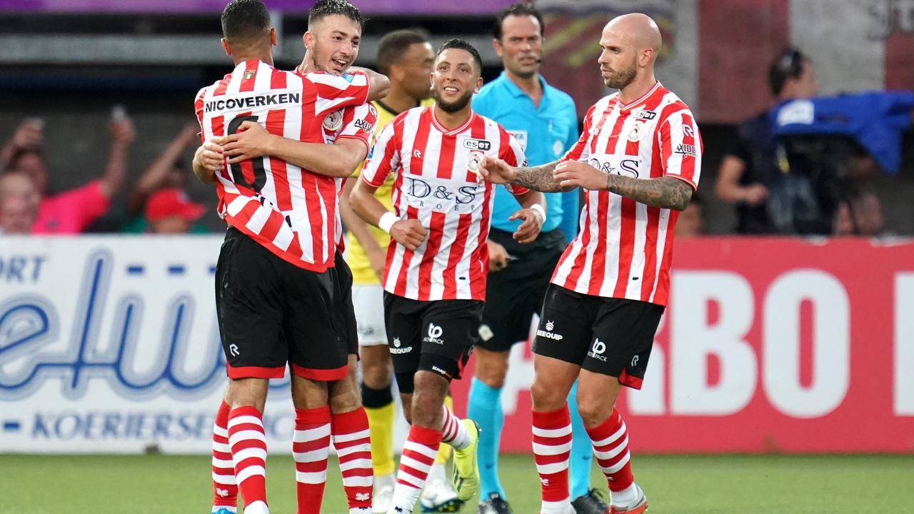 国足曾多次 国足曾多次