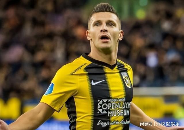 因于球队缺 因于球队缺