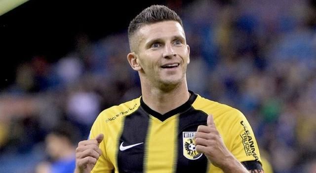 而果断的 而果断的