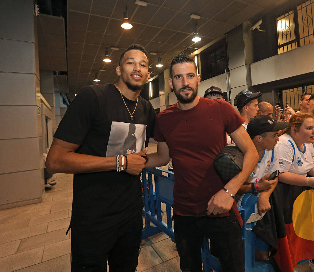 回归那条不 回归那条不